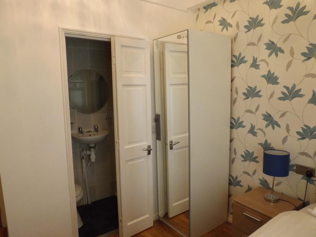 Shirley B & B Μπόρνμουθ Εξωτερικό φωτογραφία